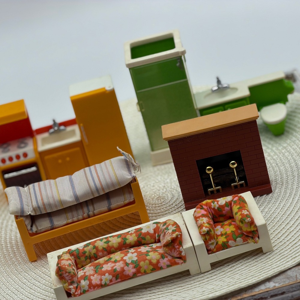 Vintage Fisher-Price Dollhouse Furniture Lot 1970 Avocado Green Harvest Gold 9pc
